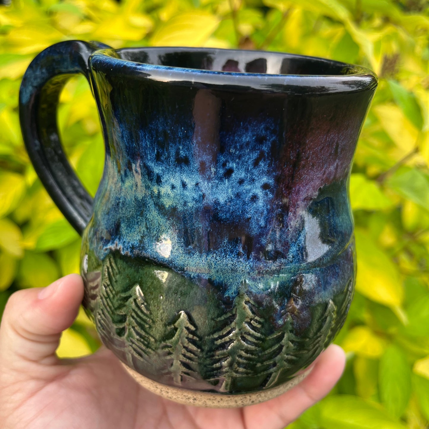 16 oz Ceramic Mug - Trees & Northern Lights