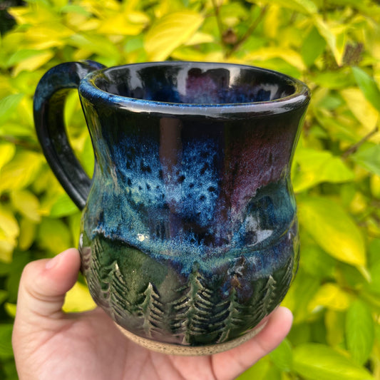 16 oz Ceramic Mug - Trees & Northern Lights